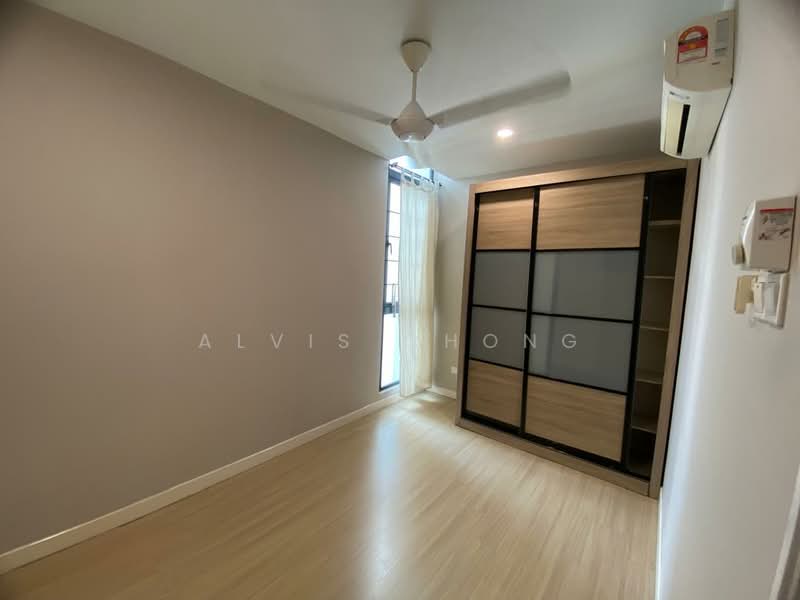 Service Residence for Sale at H2O Residences - Alvis Chong - Bedroom - PropertyGuru.com.my