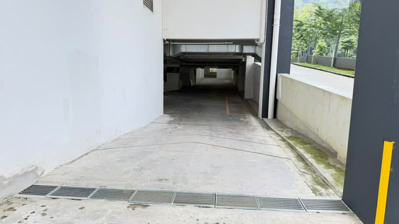 Rumah Niaga untuk Disewa di Taman Tun Dr Ismail (Kuala Lumpur) - Andrew Chng - Car Park - PropertyGuru.com.my