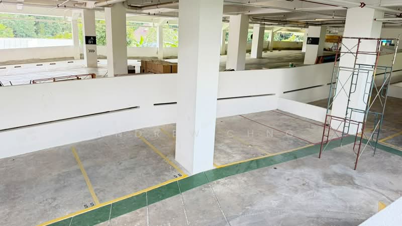 Rumah Niaga untuk Disewa di Taman Tun Dr Ismail (Kuala Lumpur) - Andrew Chng - Car Park - PropertyGuru.com.my