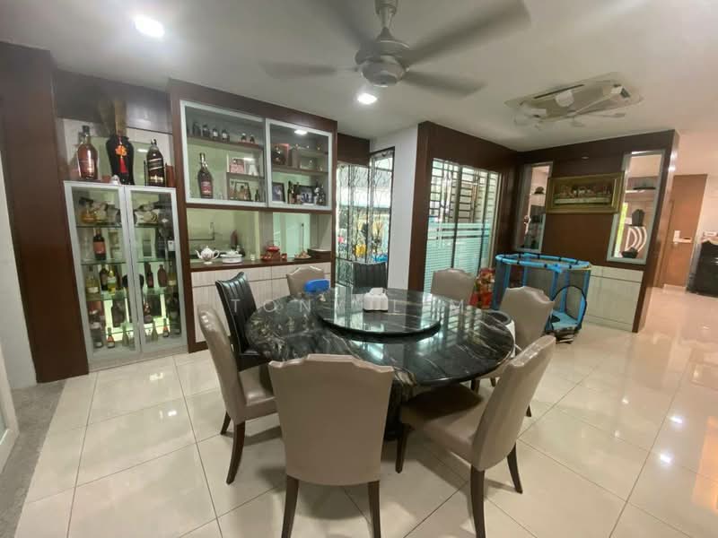 Rumah Kluster untuk Dijual di Taman Sutera Utama (Skudai) - Tony Lim - Dining Room - PropertyGuru.com.my