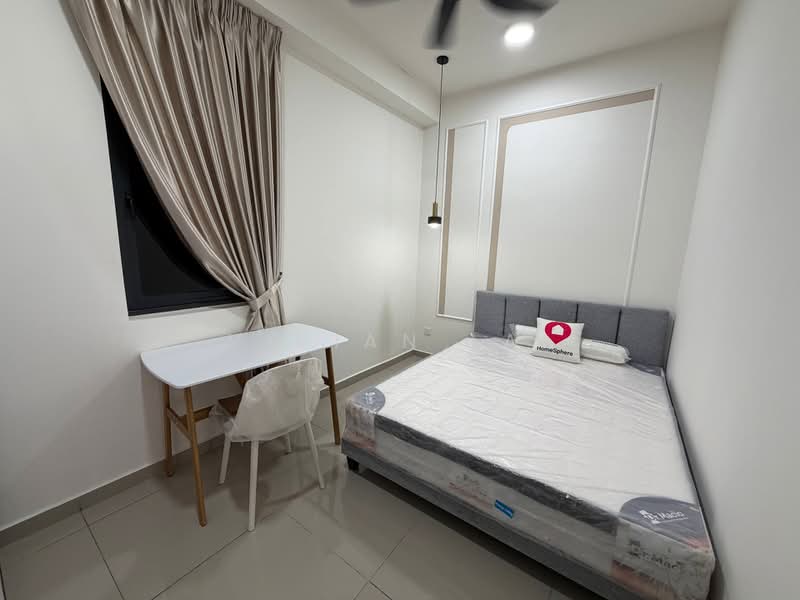 Kediaman Servis untuk Disewa di D'Clover Residences - Vivian Lai - Bedroom - PropertyGuru.com.my