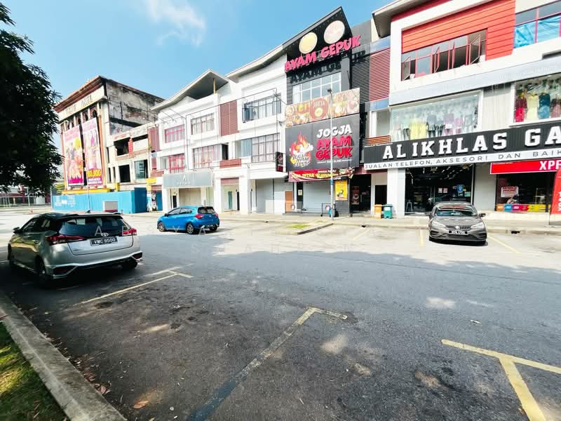 Shop for Rent in Seksyen 7 (Shah Alam) - Absyarie Syafiq Shahrin - Exterior - PropertyGuru.com.my