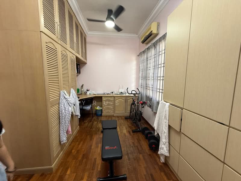 Terraced House for Sale in KL City Centre (Kuala Lumpur) - Cyrus Ong - Study - PropertyGuru.com.my