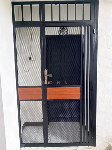 Pangsapuri untuk Dijual di Sri Awana Townhouse - Dona - PropertyGuru.com.my