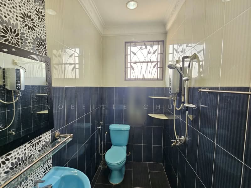 Rumah Berkembar untuk Dijual di Subang Alam (Shah Alam) - Nobeille Chung - Bathroom - PropertyGuru.com.my