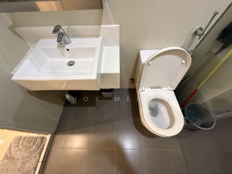 Condominium for Sale at The LIGHT COLLECTION II - Hoy Meng - Bathroom - PropertyGuru.com.my