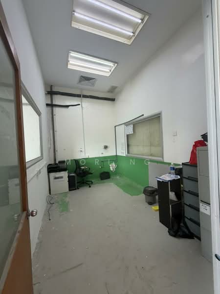 Terrace Factory for Sale in Pusat Komersial TSB (Sungai Buloh) - Mori Ng - Interior - PropertyGuru.com.my