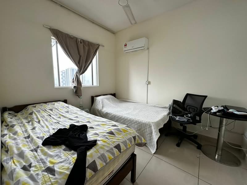 Service Residence for Sale at Platinum Lake PV 21 - Kin L - PropertyGuru.com.my