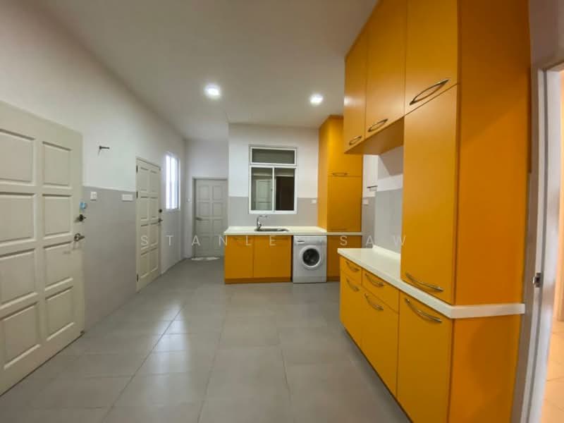 Kondominium untuk Dijual di Skyhome - Stanley Saw - Kitchen - PropertyGuru.com.my