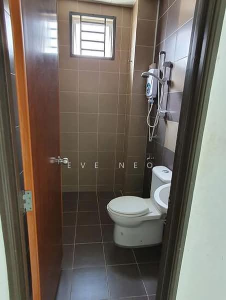 2-storey Terraced House for Rent in Kota Tinggi (Johor) - Eve Neo - Bathroom - PropertyGuru.com.my