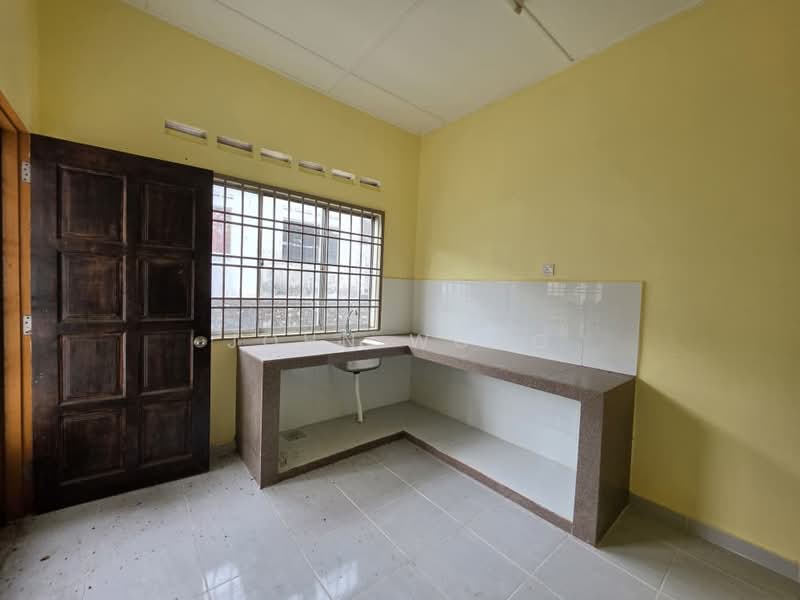 Rumah Teres 1 Tingkat untuk Dijual di Masai (Johor) - John Wong - Kitchen - PropertyGuru.com.my