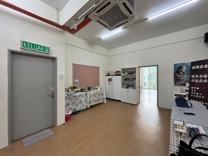 Kedai untuk Disewa di Pusat Perdagangan Danga Utama (Johor Bahru) - Herman Chen - Interior - PropertyGuru.com.my