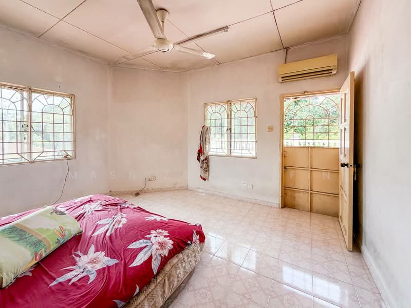 Rumah Teres 2-Tingkat untuk Dijual di Kota Kemuning (Shah Alam) - Masnizah Arifin - Bedroom - PropertyGuru.com.my
