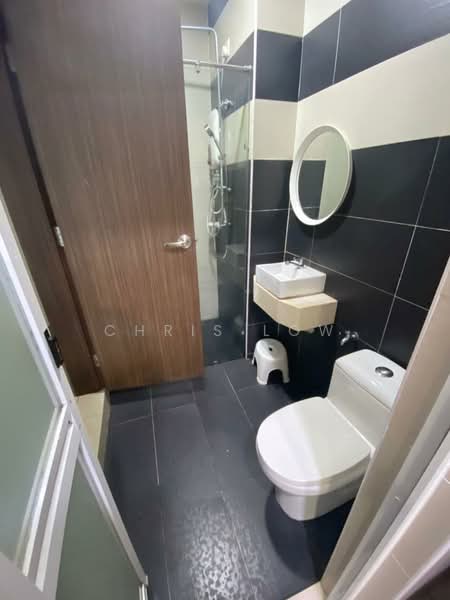 Servis Apartment untuk Disewa di D'Secret Garden (Pangsapuri Kempas Indah) - Chris Low - Bathroom - PropertyGuru.com.my