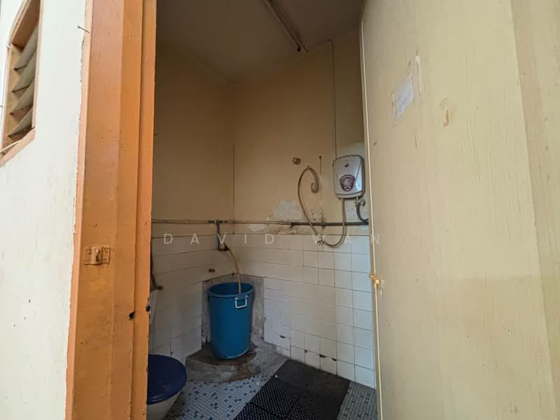 1.5-storey Terraced House for Sale in Cheras (Kuala Lumpur) - David Wan - Bathroom - PropertyGuru.com.my
