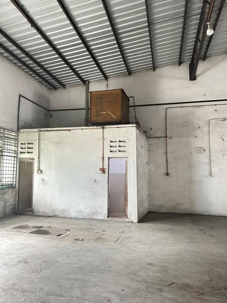 Warehouse for Rent in Sungai Jawi (Penang) - Ben Hew - PropertyGuru.com.my