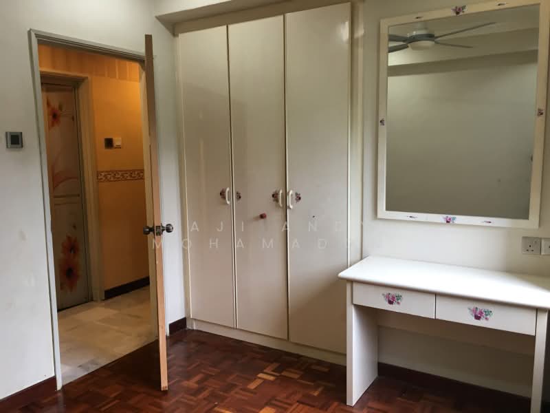 Condominium for Sale at Emerald Hill Condominium - Haji Andy Mohamadon - Bedroom - PropertyGuru.com.my