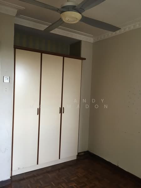 Condominium for Sale at Emerald Hill Condominium - Haji Andy Mohamadon - Interior - PropertyGuru.com.my