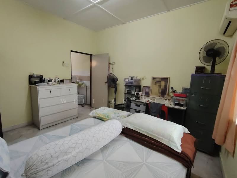2-storey Terraced House for Sale in Taman Bukit Maluri (Kepong) - William Sim - Bedroom - PropertyGuru.com.my