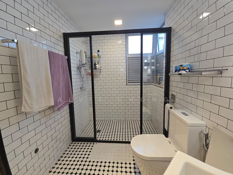 Condominium for Sale at Riana Green Condominium - Alvis Chong - Bathroom - PropertyGuru.com.my