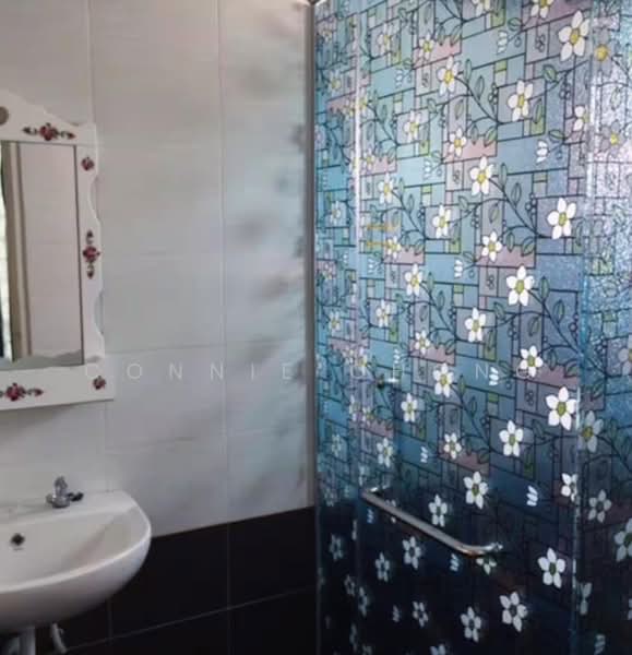 1-storey Terraced House for Sale in Port Dickson (Negeri Sembilan) - Connie Chong - Bathroom - PropertyGuru.com.my