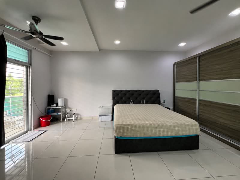 Rumah Kluster untuk Dijual di Taman Gaya (Ulu Tiram) - JAN AU - Bedroom - PropertyGuru.com.my