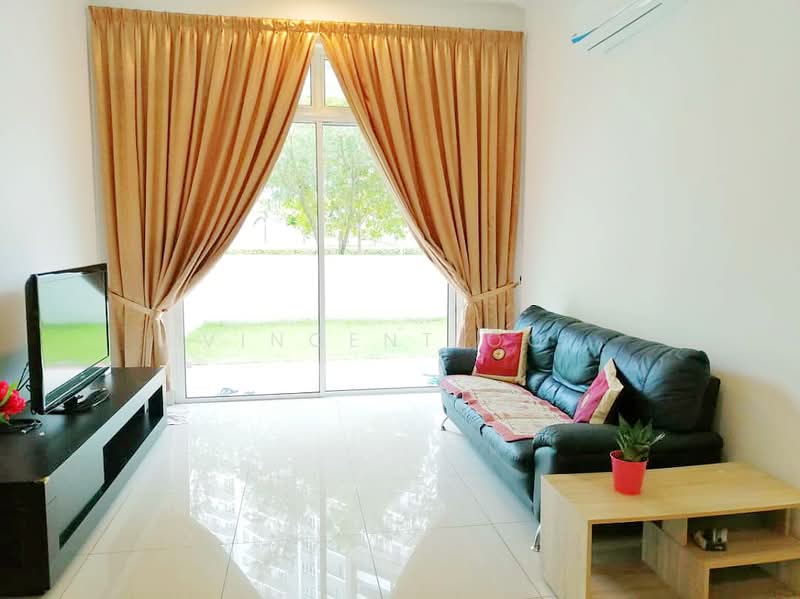 Servis Apartment untuk Dijual di Setia Tri-angle - Vincent Ooi - Living Room - PropertyGuru.com.my