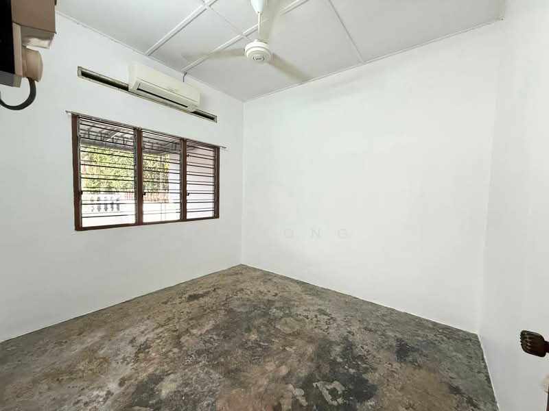 1-storey Terraced House for Rent in Taman Rasi Jaya (Menglembu) - Ms Yong - PropertyGuru.com.my
