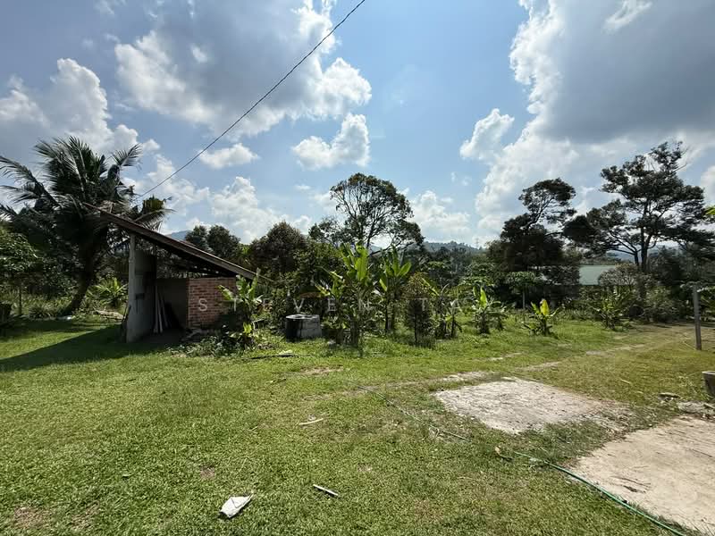 Agricultural Land for Sale in Broga (Lenggeng) - Steven Tay - Exterior - PropertyGuru.com.my