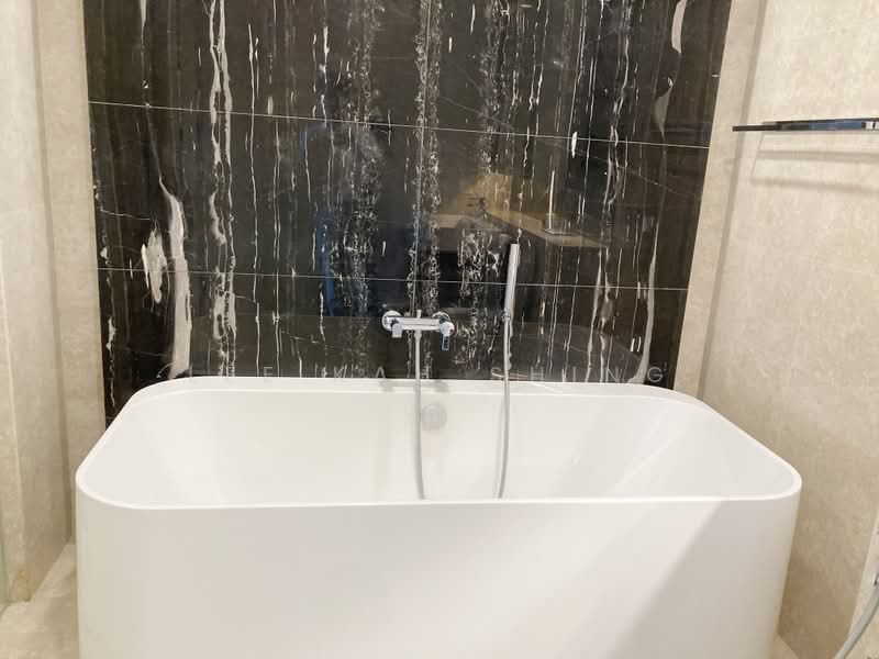Servis Apartment untuk Disewa di Damansara City Residency (DC Residensi) - Lee Kah Shing - Bathroom - PropertyGuru.com.my