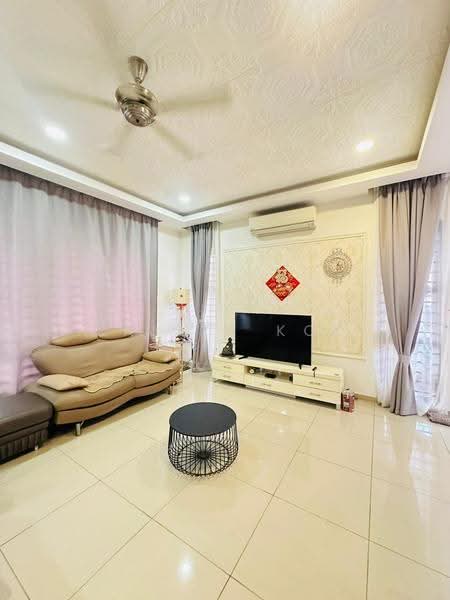 Semi-Detached House for Sale in Setia Ecohill (Semenyih) - Calvin Kok - Living Room - PropertyGuru.com.my