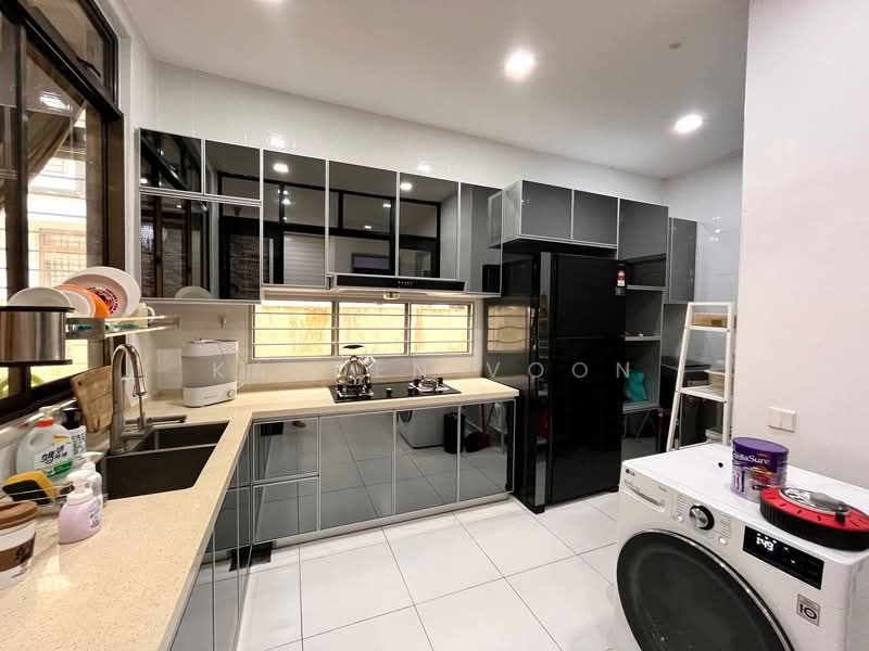 Cluster House for Sale in Setia Tropika (Johor Bahru) - Kayden Voon - Kitchen - PropertyGuru.com.my