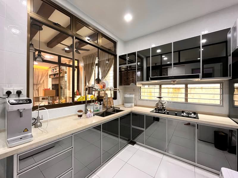 Cluster House for Sale in Setia Tropika (Johor Bahru) - Kayden Voon - Kitchen - PropertyGuru.com.my