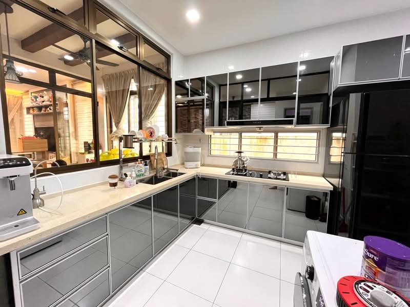 Cluster House for Sale in Setia Tropika (Johor Bahru) - Kayden Voon - Kitchen - PropertyGuru.com.my