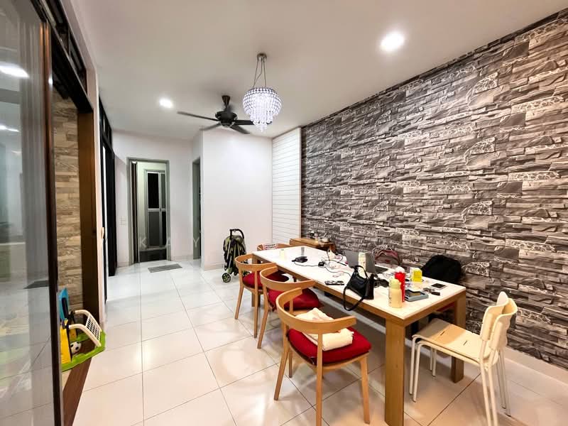 Cluster House for Sale in Setia Tropika (Johor Bahru) - Kayden Voon - Dining Room - PropertyGuru.com.my