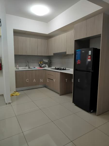 Service Residence for Rent at Gravit8, Klang - Canly Tee - Kitchen - PropertyGuru.com.my