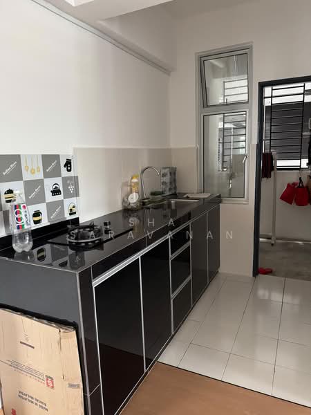 Flat for Rent at PANGSAPURI PULAI MUTIARA 3 - Sha Saravanan - Kitchen - PropertyGuru.com.my