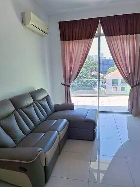Servis Apartment untuk Dijual di Setia Tri-angle - Vincent Ooi - Living Room - PropertyGuru.com.my