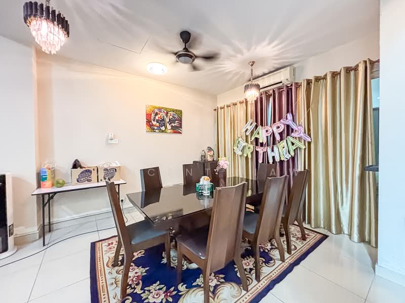 3-storey Terraced House for Sale in Seksyen 11 (Kota Damansara) - Vincent Liaw - Dining Room - PropertyGuru.com.my