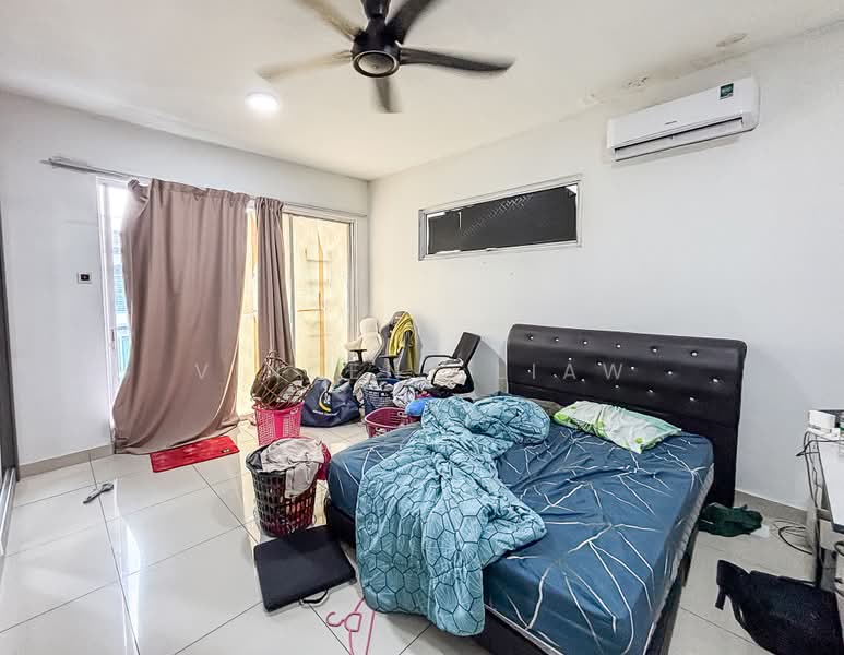 3-storey Terraced House for Sale in Seksyen 11 (Kota Damansara) - Vincent Liaw - Bedroom - PropertyGuru.com.my