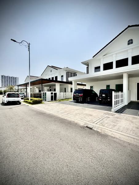 Rumah Berkembar untuk Dijual di Bandar Cassia (Batu Kawan) - Ooi Chee Khoon - Exterior - PropertyGuru.com.my