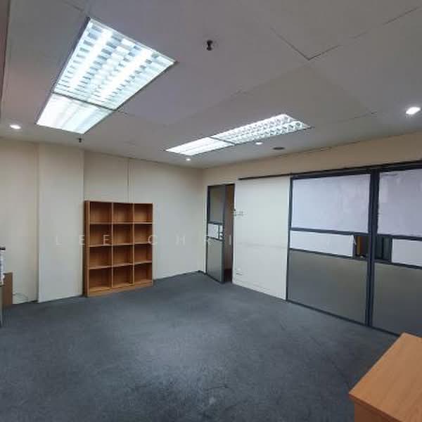 Office for Rent in Mont Kiara (Kuala Lumpur) - Lee Christina - Open Office - PropertyGuru.com.my