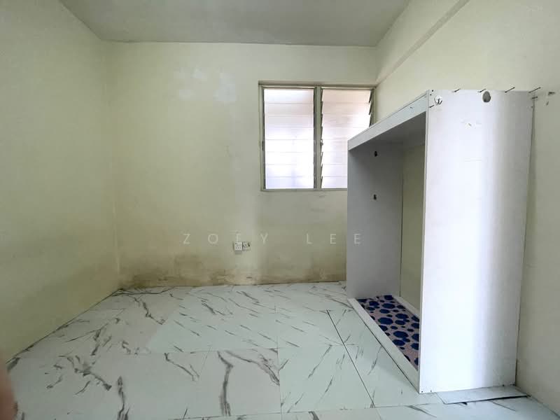Flat for Sale at Taman Daya - Jalan Bertam 1, 10 and 16 - Zoey Lee - Interior - PropertyGuru.com.my
