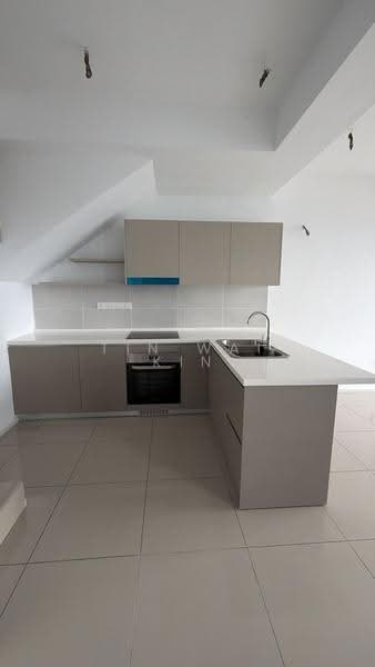 Kediaman Servis untuk Dijual di Residensi Estetik 8 (Est8) - Tin Wai Kin - PropertyGuru.com.my