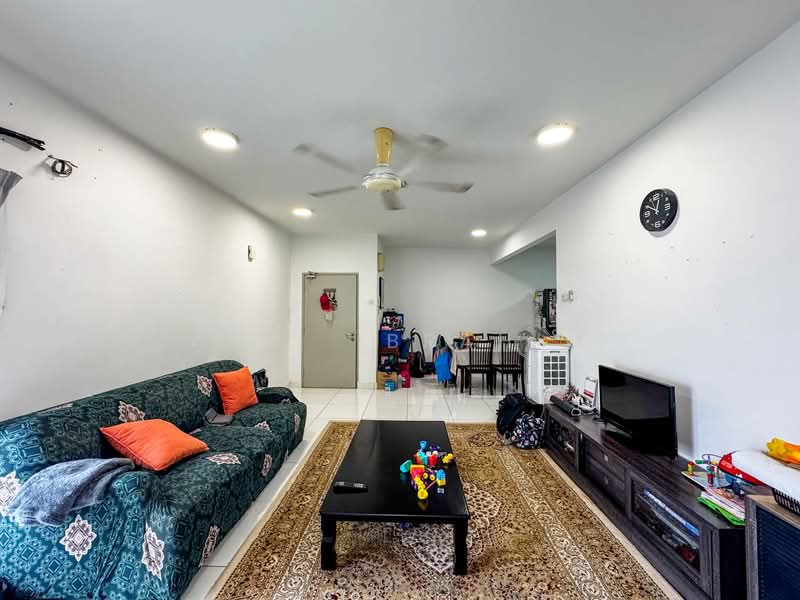 Condominium for Sale at D'Pines@Ampang - Azli Ibrahim - Living Room - PropertyGuru.com.my