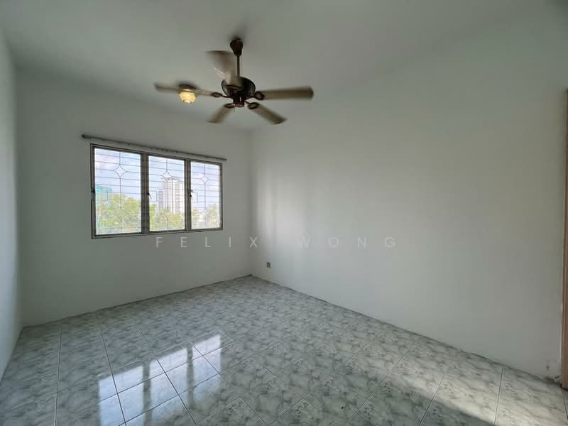 Apartment for Sale at Akasia Apartment - Felix Wong - Bedroom - PropertyGuru.com.my