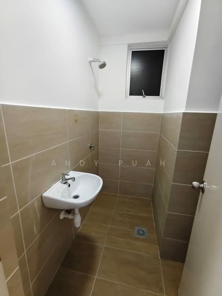 Condominium for Rent at Residensi Gembira 737 - Andy Puah - Bathroom - PropertyGuru.com.my