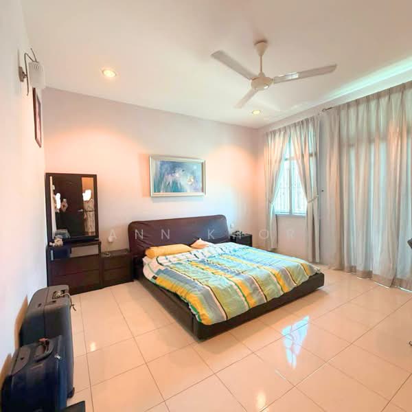 Semi-Detached House for Sale in Taman Seri Cendana (Juru) - Ann Khor - Bedroom - PropertyGuru.com.my
