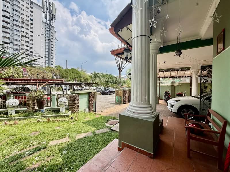 Bungalow for Sale in Taman Maluri (Cheras) - Azli Ibrahim - Exterior - PropertyGuru.com.my