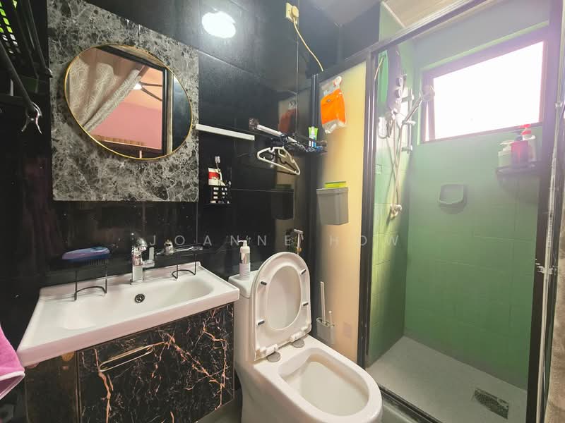 Kondominium untuk Dijual di Straits Court - Joanne How - Bathroom - PropertyGuru.com.my